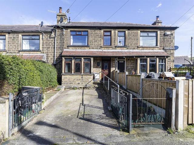 4 bedroom terraced house for sale