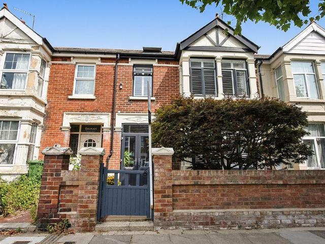4 bedroom terraced house for sale