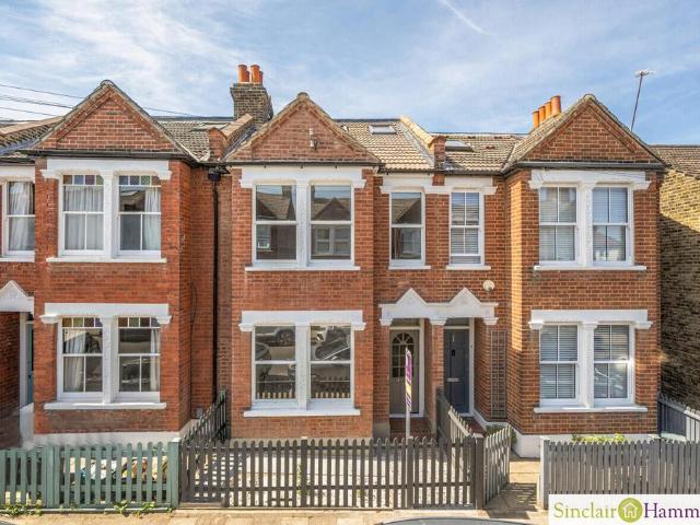 4 bedroom terraced house for sale