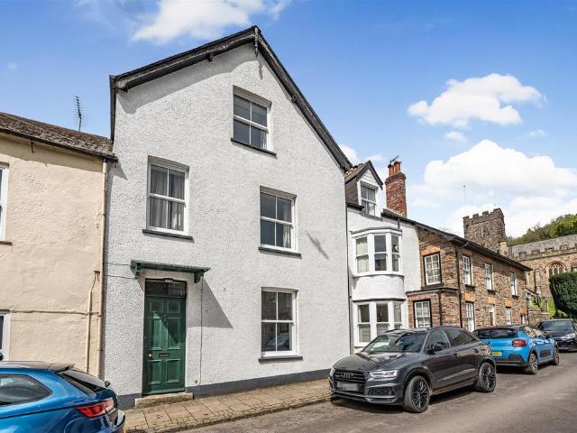 4 bedroom terraced house for sale