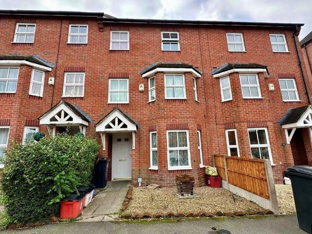 4 bedroom terraced house for sale
