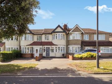 4 bedroom terraced house for sale