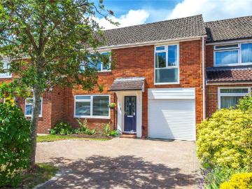 4 bedroom terraced house for sale