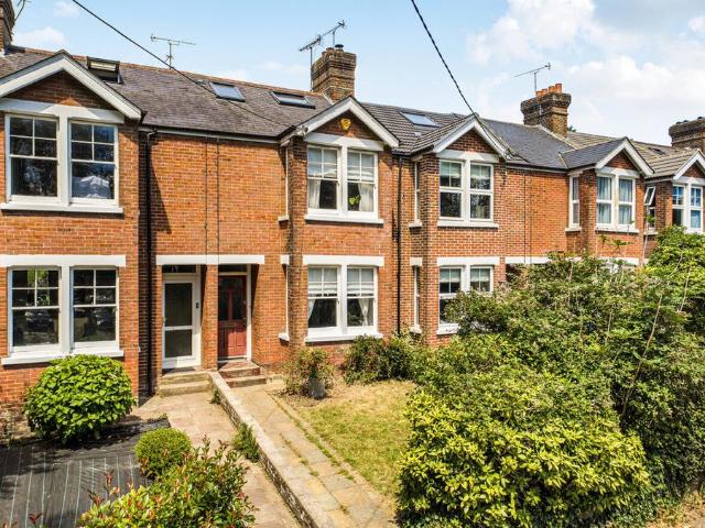 4 bedroom terraced house for sale