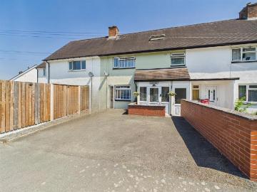 4 bedroom terraced house for sale