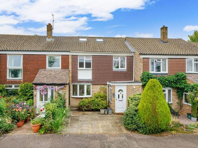 4 bedroom terraced house for sale