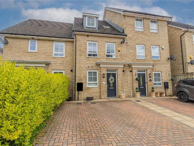 4 bedroom terraced house for sale