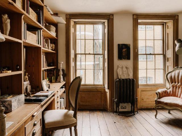 4 bedroom terraced house for sale