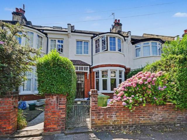 4 bedroom terraced house for sale