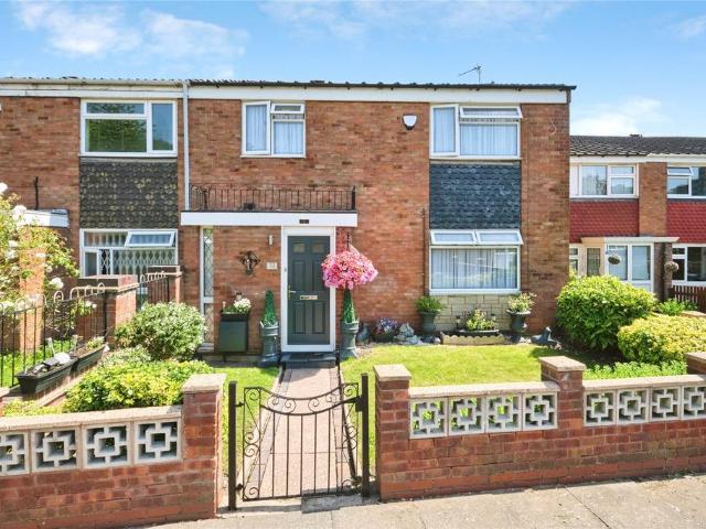 4 bedroom terraced house for sale