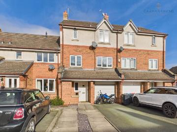 4 bedroom terraced house for sale