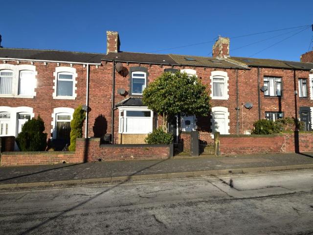 4 bedroom terraced house for sale