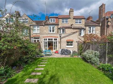 4 bedroom terraced house for sale