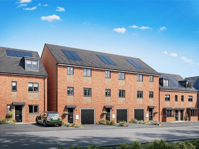 4 bedroom terraced house for sale