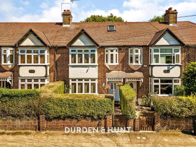 4 bedroom terraced house for sale
