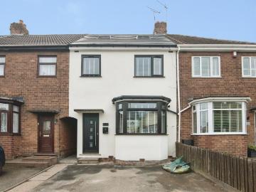 4 bedroom terraced house for sale
