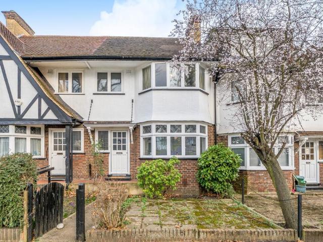 4 bedroom terraced house for sale