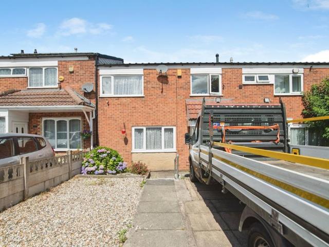 4 bedroom terraced house for sale