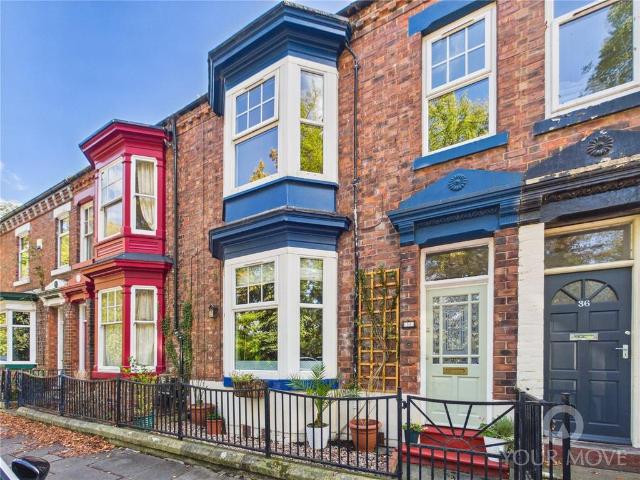 4 bedroom terraced house for sale