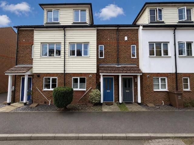 4 bedroom terraced house for sale