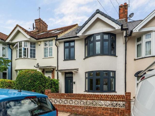 4 bedroom terraced house for sale
