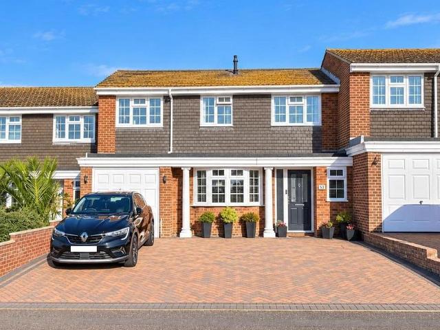 4 bedroom terraced house for sale