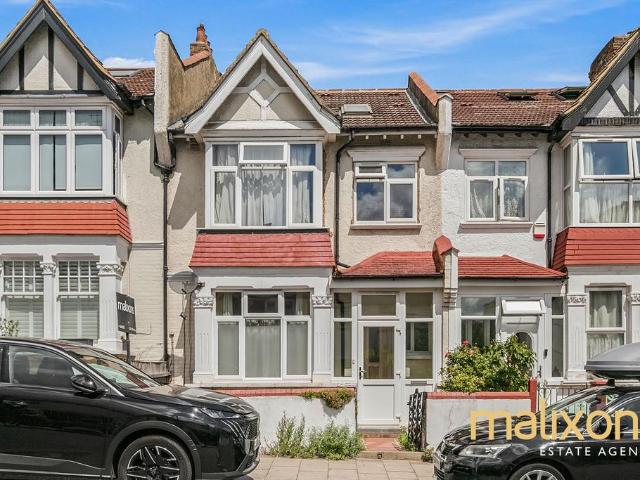 4 bedroom terraced house for sale
