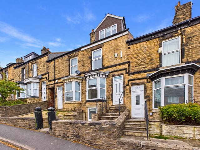4 bedroom terraced house for sale