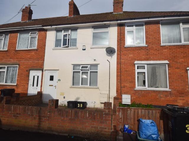 4 bedroom terraced house for sale