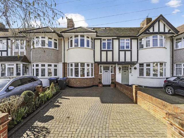 4 bedroom terraced house for sale