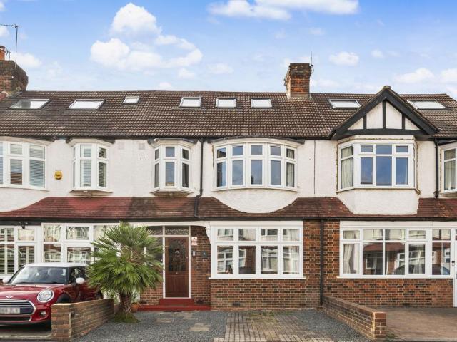 4 bedroom terraced house for sale