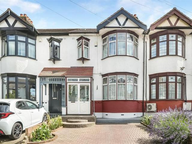 4 bedroom terraced house for sale