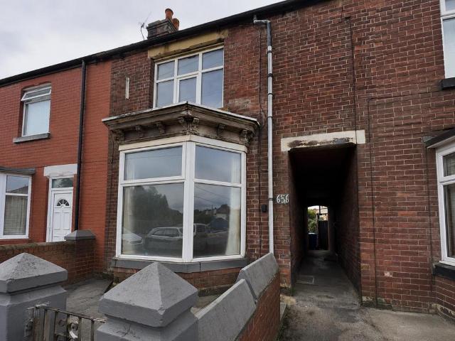 4 bedroom terraced house for sale