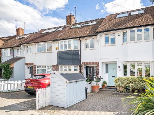 4 bedroom terraced house for sale