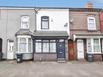 4 bedroom terraced house for sale