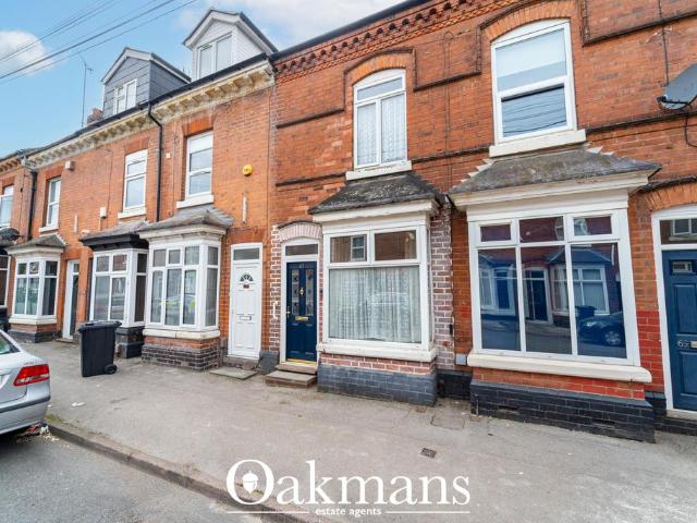 4 bedroom terraced house for sale