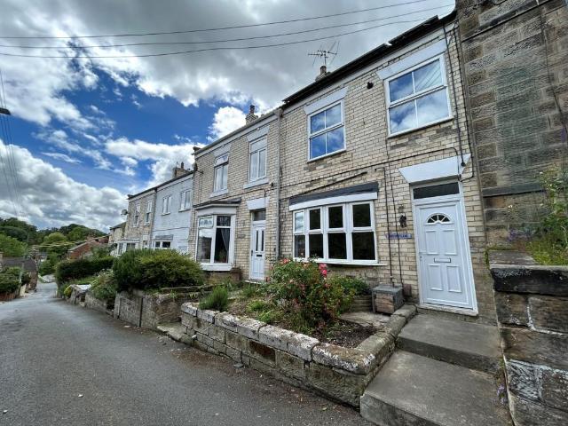 4 bedroom terraced house for sale