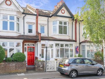 4 bedroom terraced house for sale