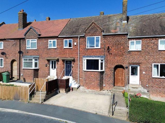 4 bedroom terraced house for sale