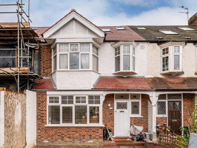 4 bedroom terraced house for sale