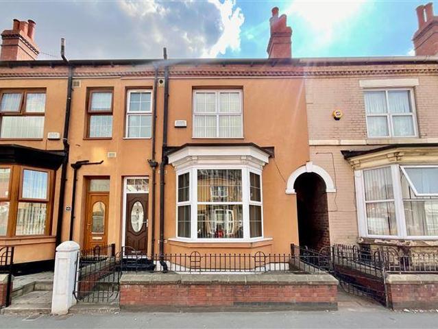 4 bedroom terraced house for sale