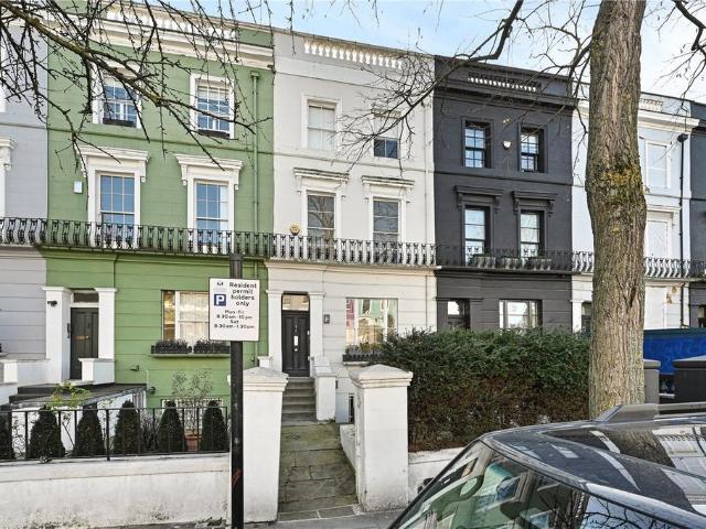 4 bedroom terraced house for sale