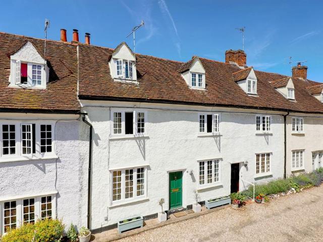 4 bedroom terraced house for sale