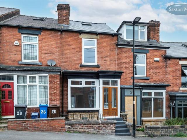 4 bedroom terraced house for sale