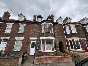 4 bedroom terraced house for sale