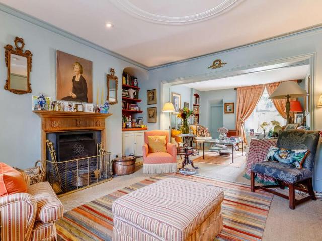 4 bedroom terraced house for sale