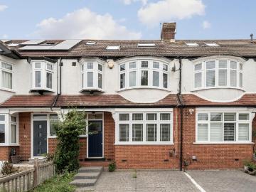 4 bedroom terraced house for sale