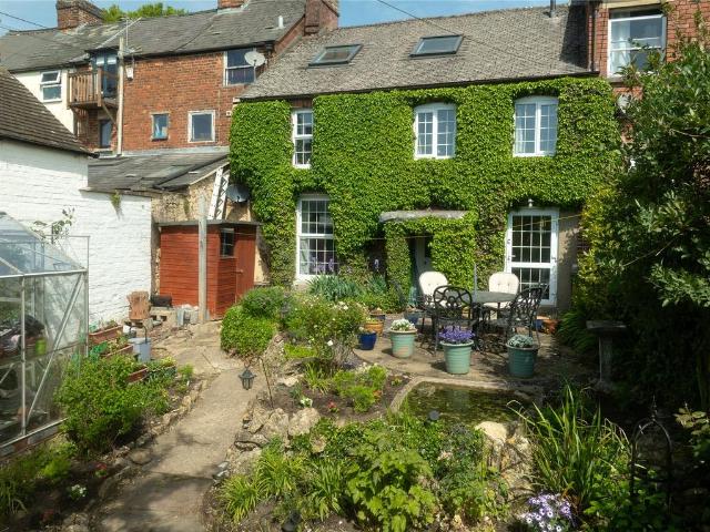 4 bedroom terraced house for sale