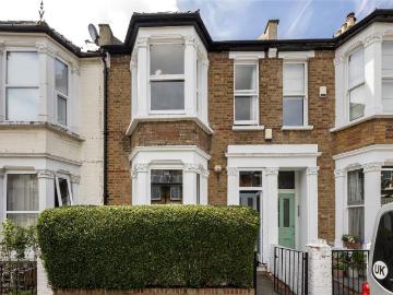 4 bedroom terraced house for sale