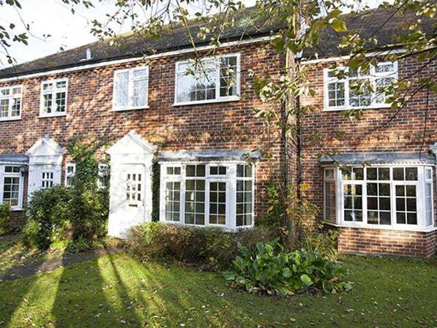 4 bedroom terraced house for sale